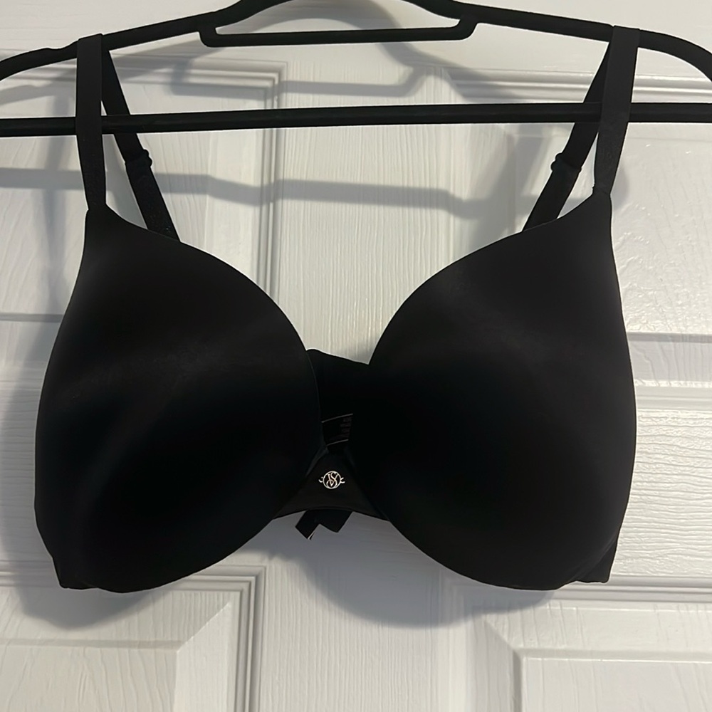 Black VS Push Up Bra 36DD-So Obsessed